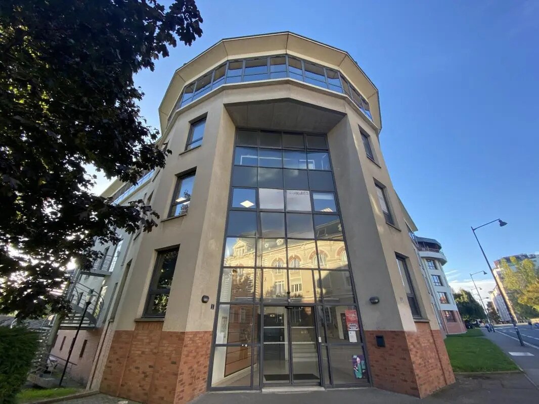 Bureau dans Rennes à louer Photo du bâtiment- Image 1 de 18