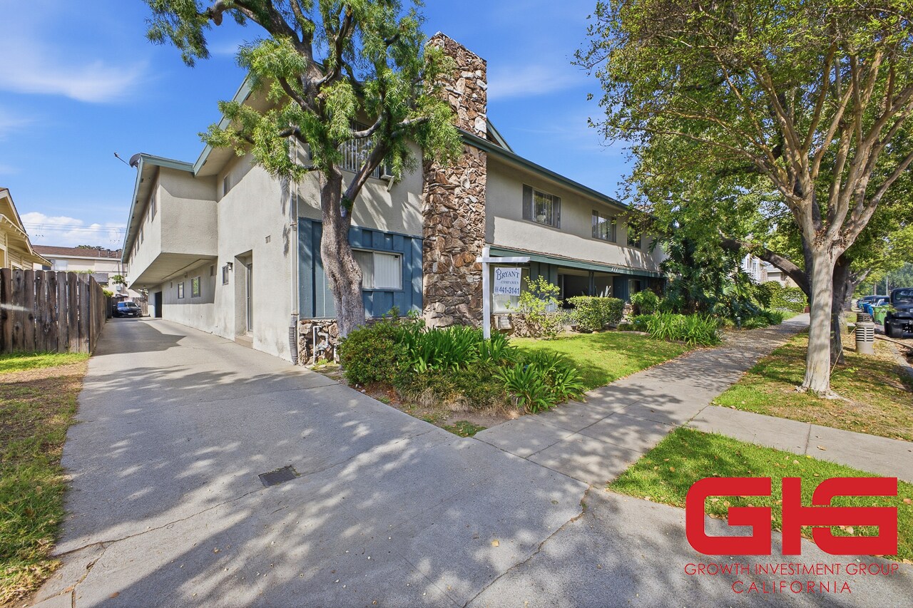 411 N Chapel Ave, Alhambra, CA à vendre Photo principale- Image 1 de 31