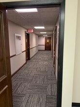 522 N New Ballas Rd, Creve Coeur, MO for lease Building Photo- Image 2 of 7