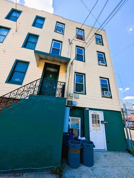 173 Brunswick St, Jersey City, NJ for sale - Building Photo - Image 2 of 15