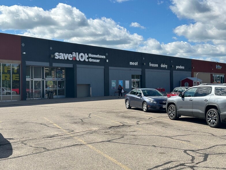 3260-3274 Church St, Stevens Point, WI for lease - Building Photo - Image 2 of 8