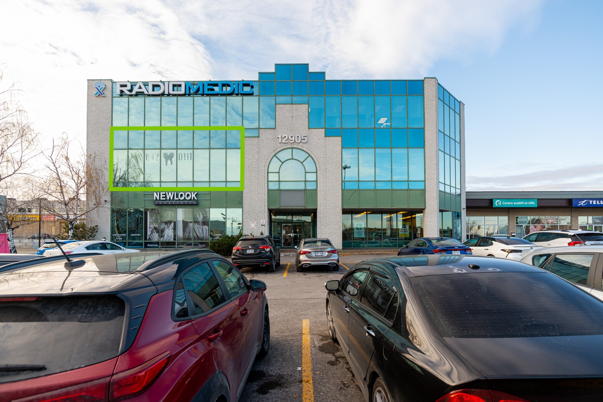 12915-13055 Rue Sherbrooke E, Montréal, QC à louer Photo intérieure- Image 1 de 1