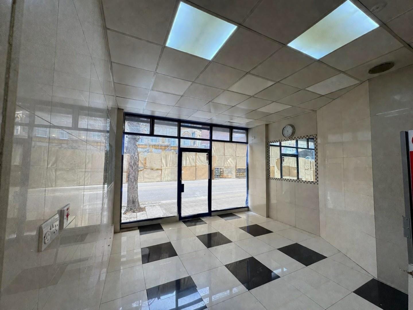 8 Castle Hill Para, Londres à louer Photo intérieure- Image 1 de 4