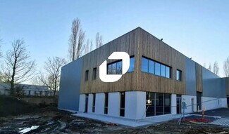 Plus de détails pour Bureau, Local d'activités à louer