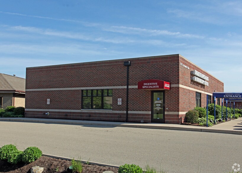 7415 Brandt Pike, Dayton, OH for lease - Building Photo - Image 2 of 27