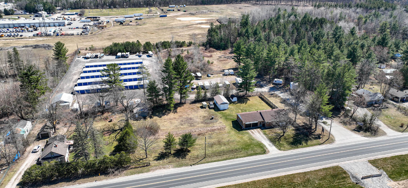 1063 Snow Valley Rd, Springwater, ON à vendre Photo principale- Image 1 de 8