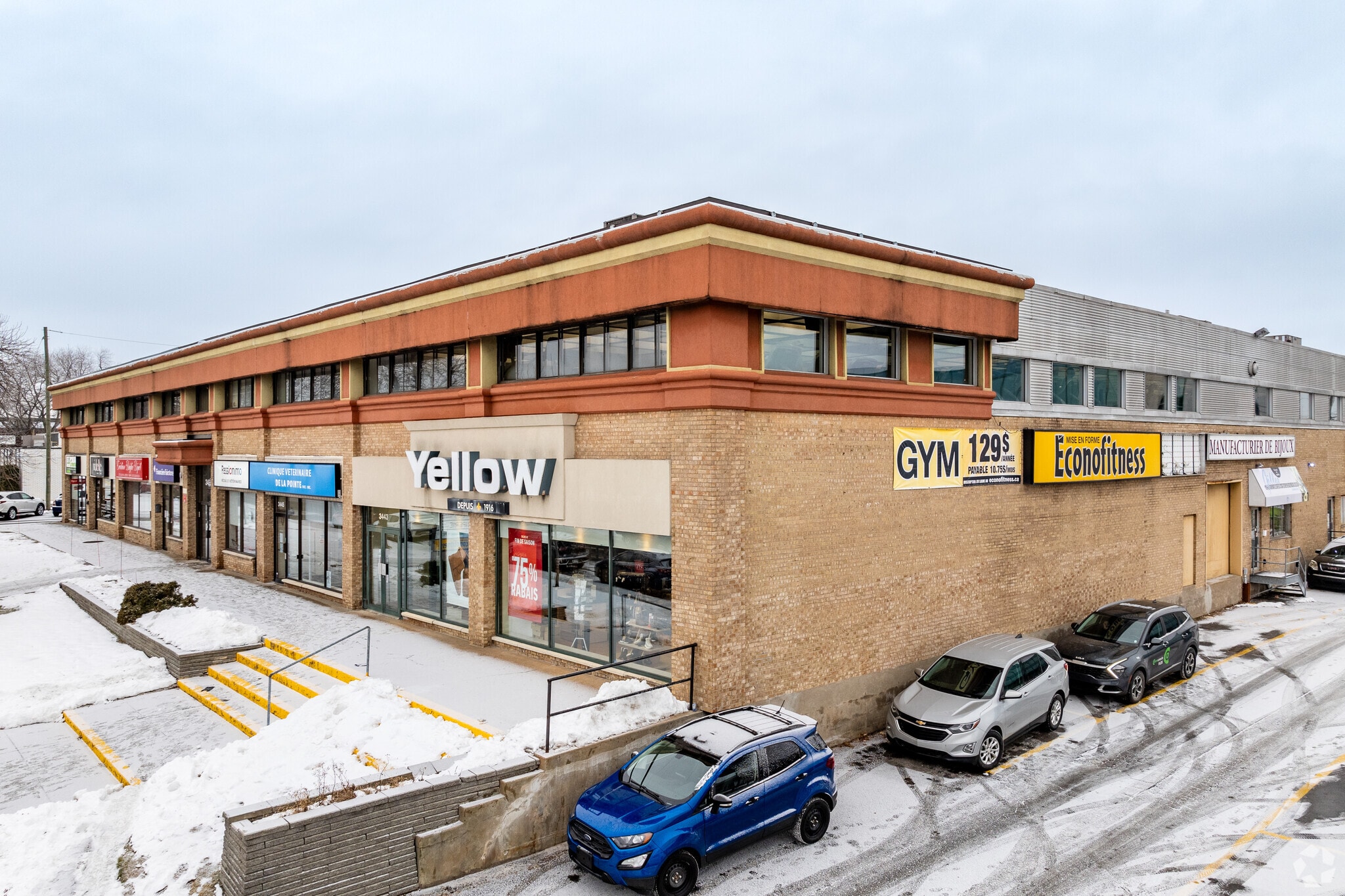 3441-3469 Rue Robert-Chevalier, Montréal, QC for sale Primary Photo- Image 1 of 5