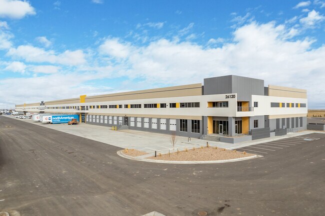 Plus de détails pour 26100-26120 E 68th Ave, Aurora, CO - Industriel à louer