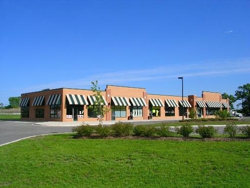 2616-2640 Schaid Ct, McHenry, IL à louer - Photo du bâtiment - Image 2 de 10
