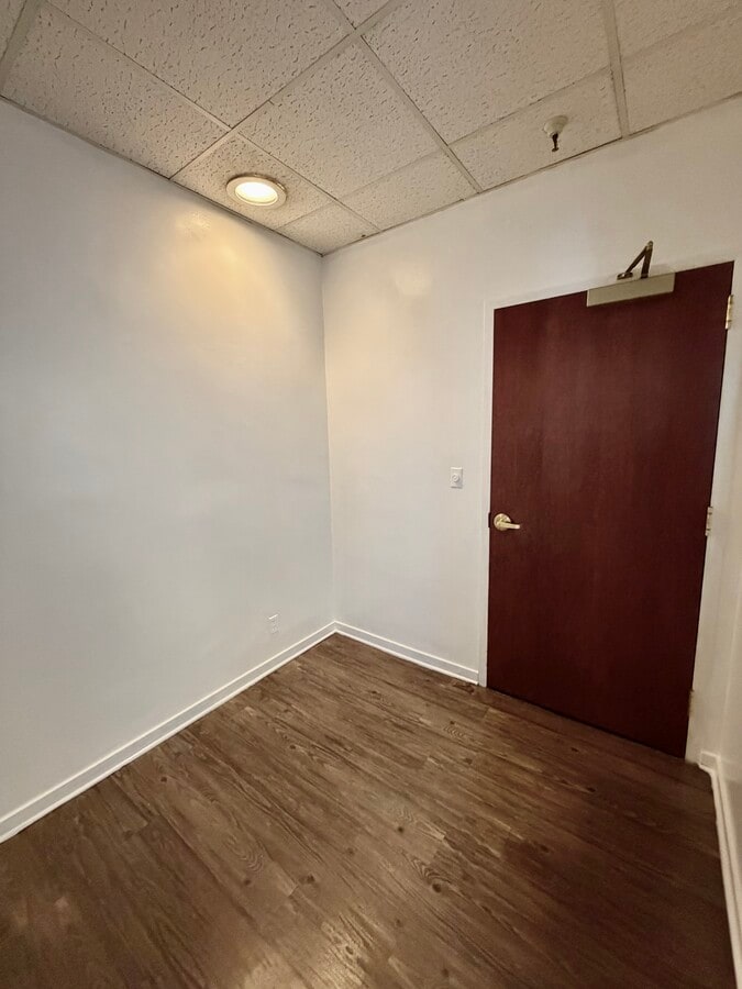 490 Post St, San Francisco, CA 94102 - Unité 1508 -  - Photo intérieure - Image 1 of 8