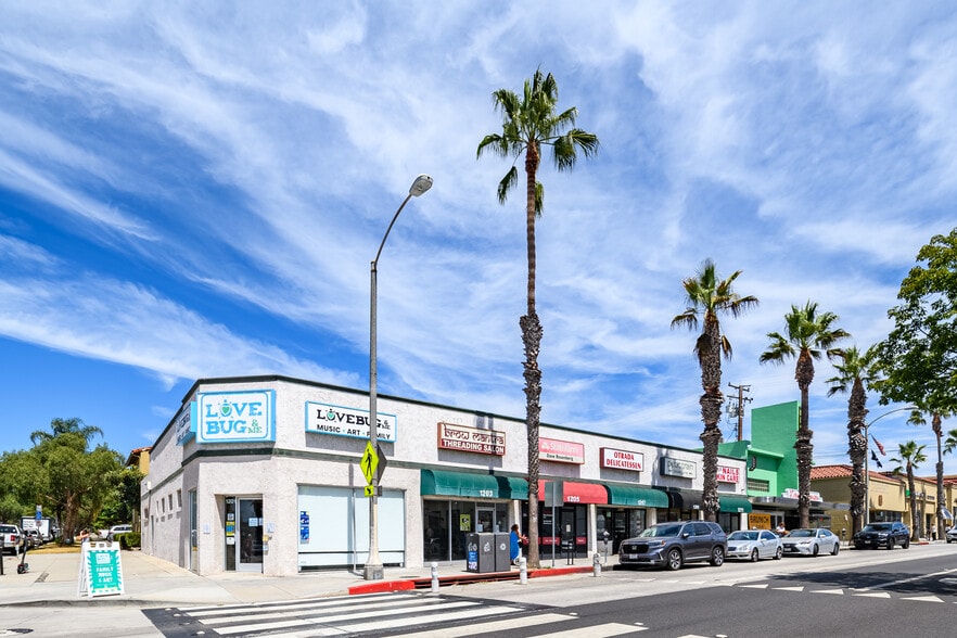 1201-1211 Wilshire Blvd, Santa Monica, CA for sale - Primary Photo - Image 1 of 8