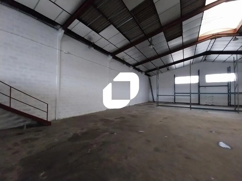 Flex dans Saint-Priest à louer - Photo intérieure - Image 2 de 10