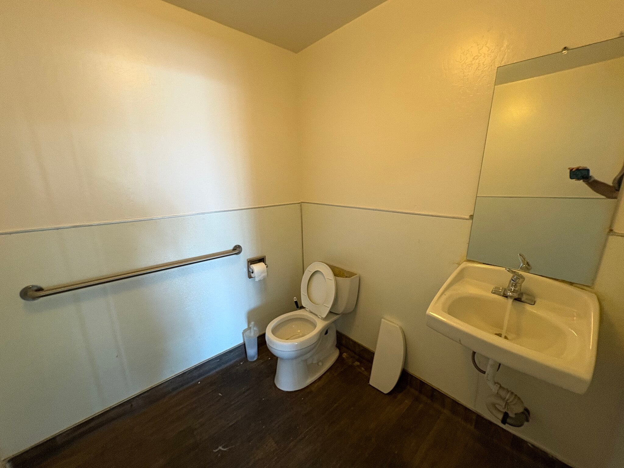2602-2652 Alum Rock Ave, San Jose, CA for lease Interior Photo- Image 1 of 6