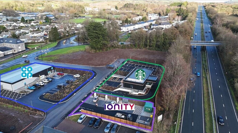 Co-op, Starbucks and Ionity Investment portfolio of 3 properties for sale on LoopNet.ca - Building Photo - Image 1 of 3