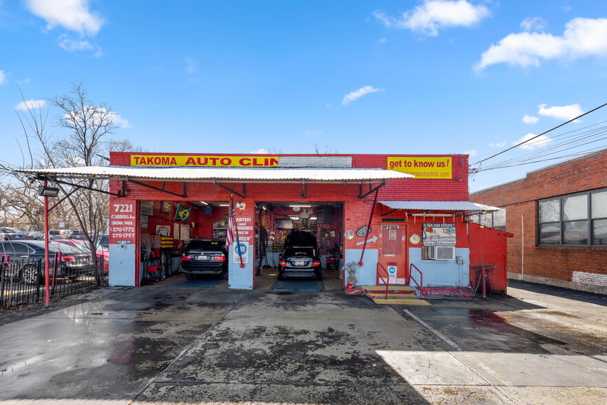 7221 Carroll Ave, Takoma Park, MD for sale - Building Photo - Image 1 of 1