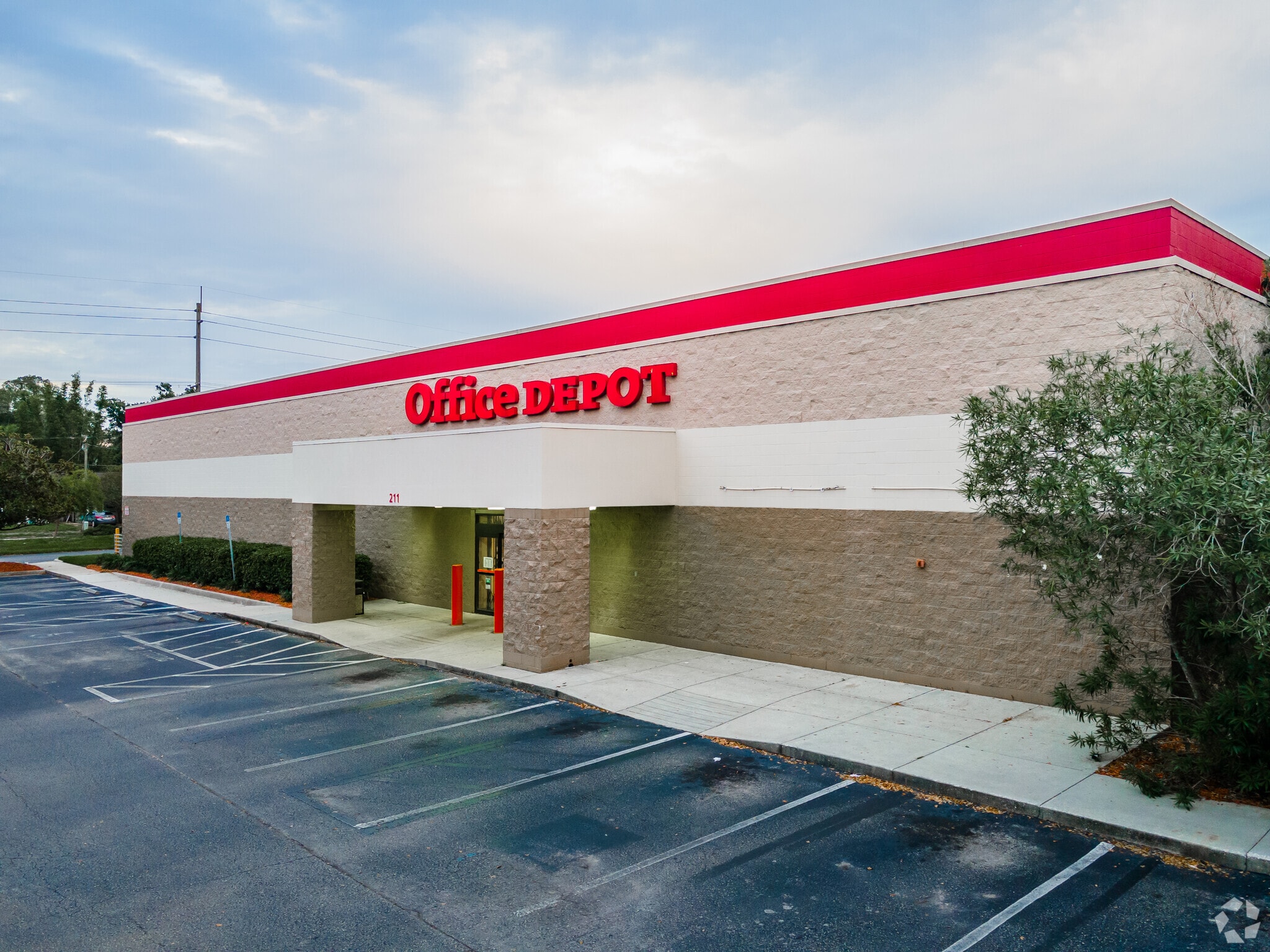 201-213 N Dale Mabry Hwy, Tampa, FL for lease Primary Photo- Image 1 of 17