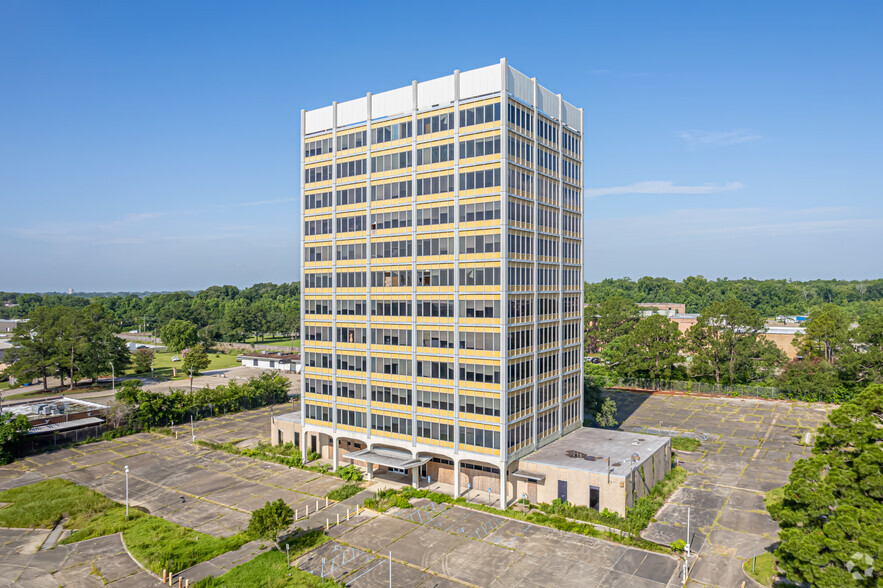 1855 Wooddale Blvd, Baton Rouge, LA for sale - Primary Photo - Image 1 of 1