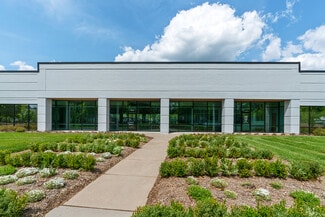 Plus de détails pour 4016-4025 Stirrup Creek Dr, Durham, NC - Local d'activités à louer