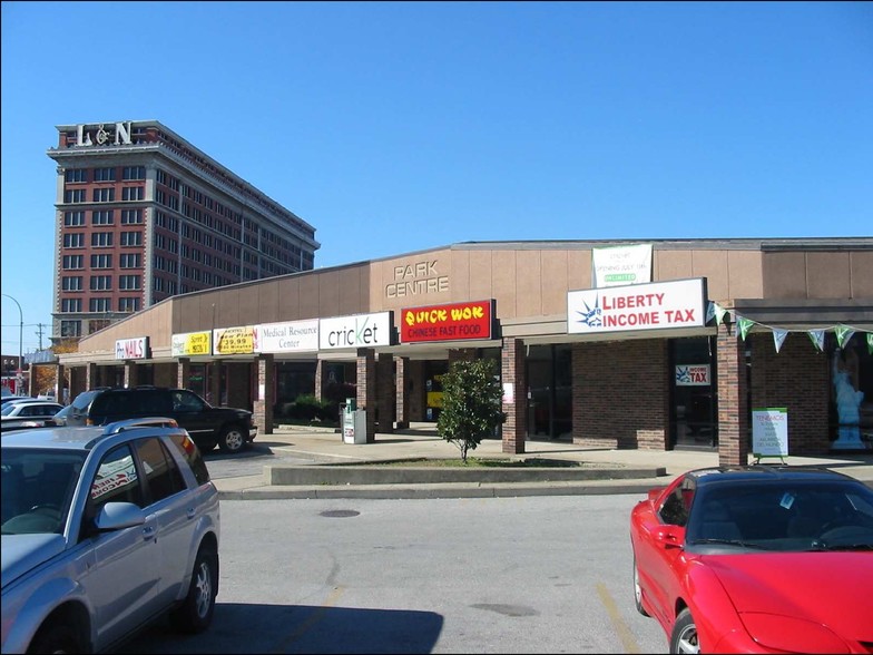 801 W Broadway, Louisville, KY for lease - Building Photo - Image 2 of 5