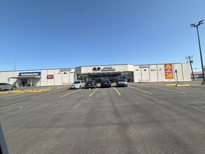 1515 E Abram St, Arlington, TX for lease Building Photo- Image 2 of 7