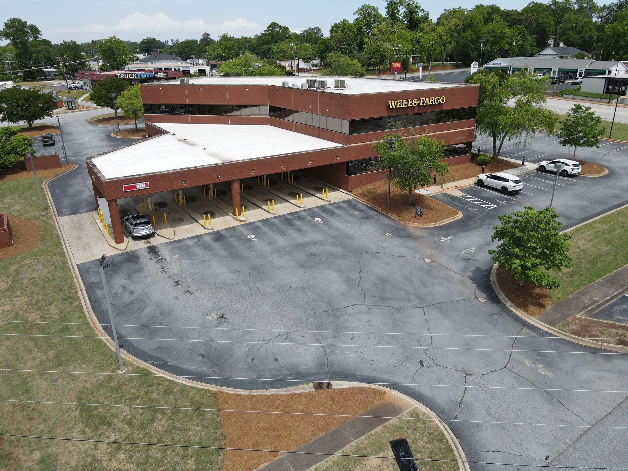 1101 N Main St, Anderson, SC à louer Photo principale- Image 1 de 11