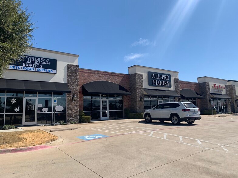 7205 S Cooper St, Arlington, TX à louer - Photo du bâtiment - Image 2 de 10