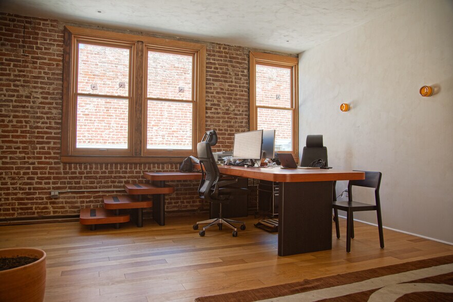 5601 N Figueroa St, Los Angeles, CA for lease - Interior Photo - Image 3 of 12