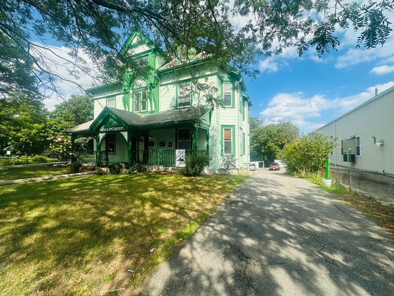 420 Washington St, Dorchester, MA for lease - Building Photo - Image 1 of 12