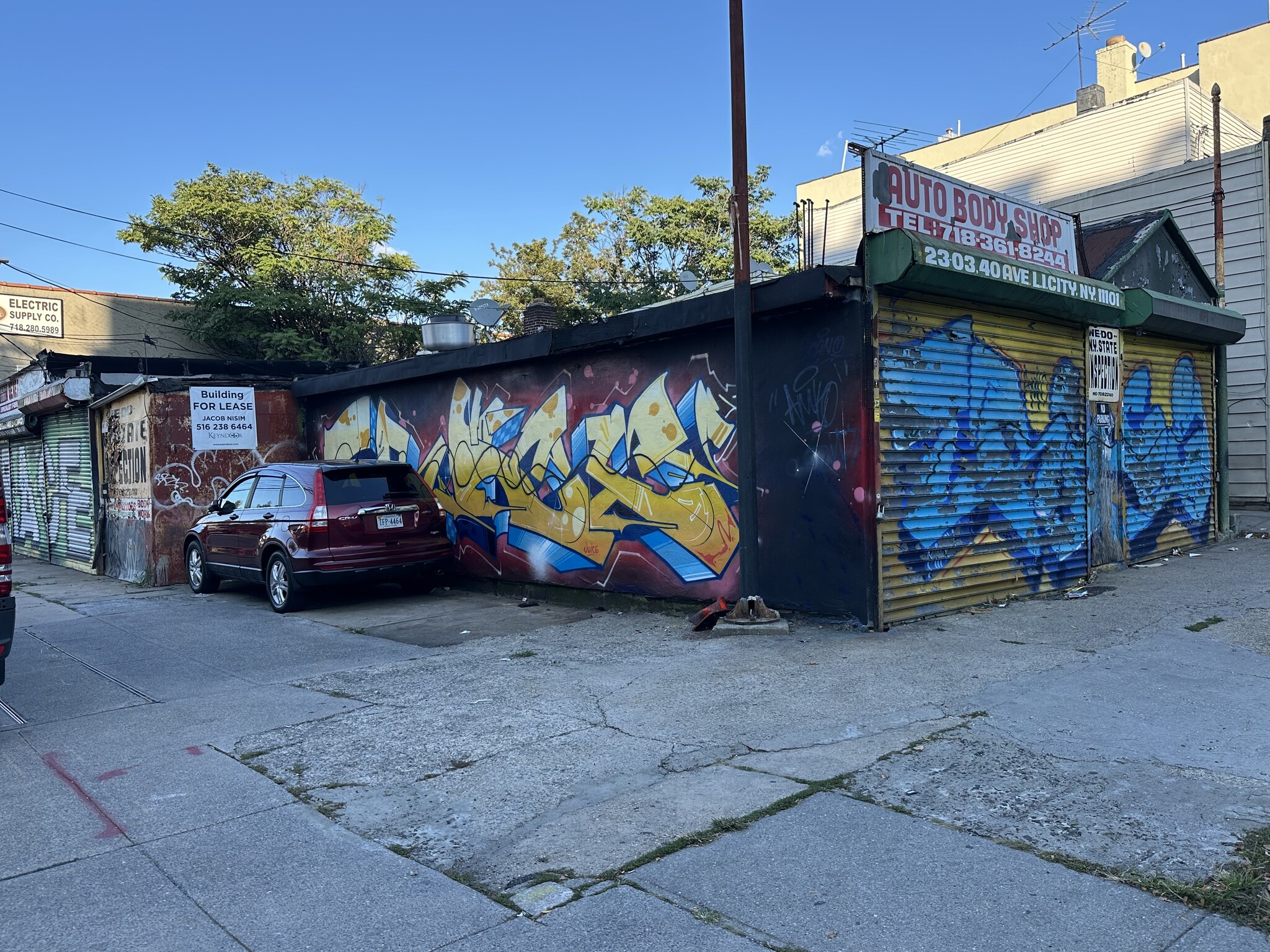 23-03 40th Ave, Long Island City, NY à vendre Photo du bâtiment- Image 1 de 7