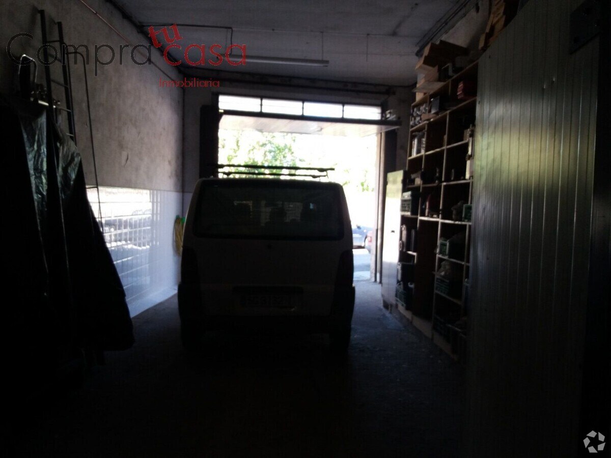 Segovia, SEG 40003 - Unit Puerta B0, Esc. 1 - - Interior Photo - Image 2 of 3
