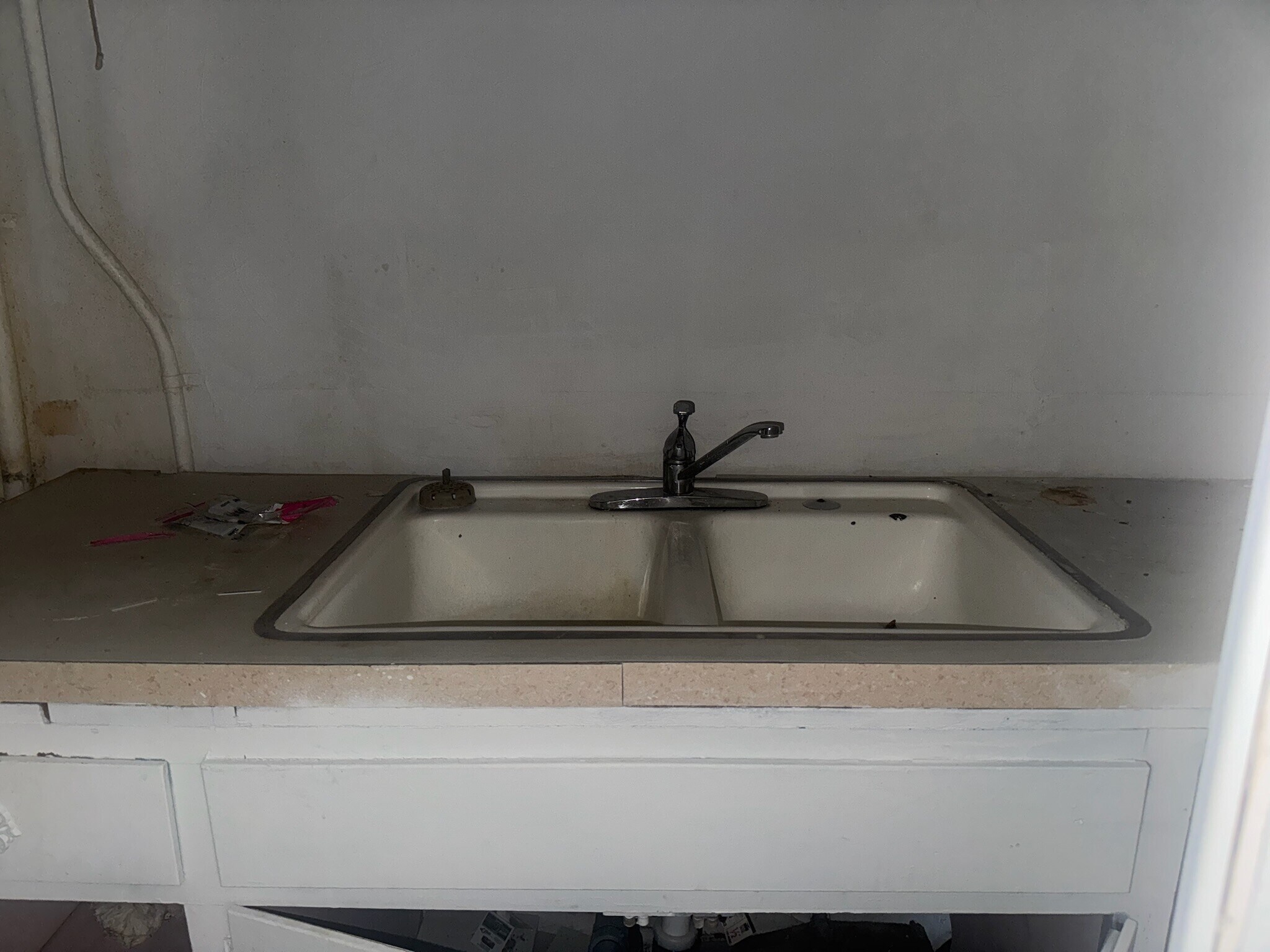 5662 Main Ave, Orangevale, CA for lease Interior Photo- Image 1 of 6