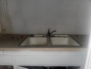 5662 Main Ave, Orangevale, CA for lease Interior Photo- Image 1 of 6