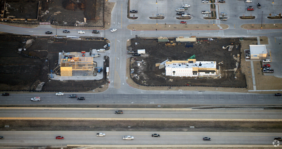 SH 161 & Pioneer Pky, Grand Prairie, TX à louer - Aérien - Image 2 de 5