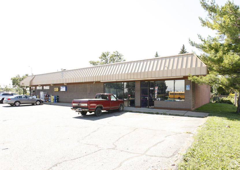 12930-12970 Beech Daly Rd, Taylor, MI for sale - Building Photo - Image 1 of 1