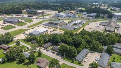 2733 Holly Trl, Poplar Bluff, MO - Aerial map view - Image1