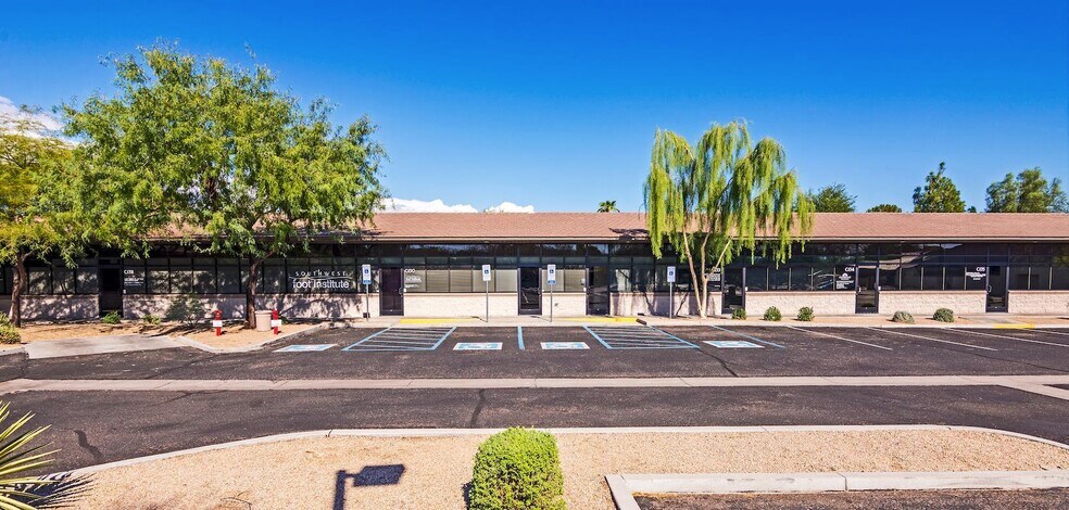 18301 N 79th Ave, Glendale, AZ à louer - Photo du bâtiment - Image 2 de 3