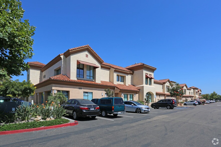 5617 Paseo Del Norte, Carlsbad, CA for sale - Building Photo - Image 2 of 8