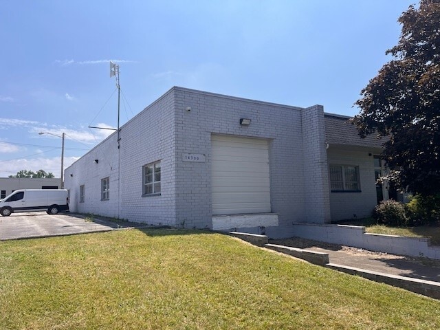 More details for 14300 Industrial Ave N, Maple Heights, OH - Industrial for Lease