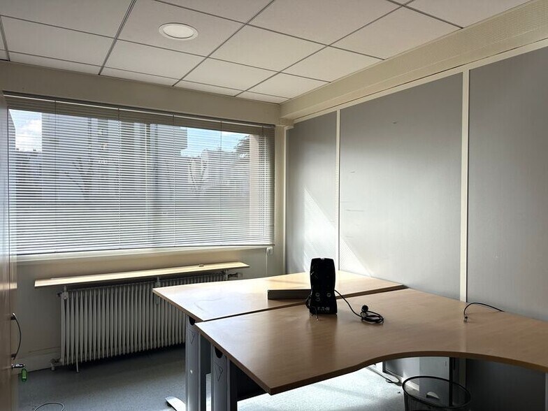Bureau dans Lyon à vendre - Photo du bâtiment - Image 2 de 7