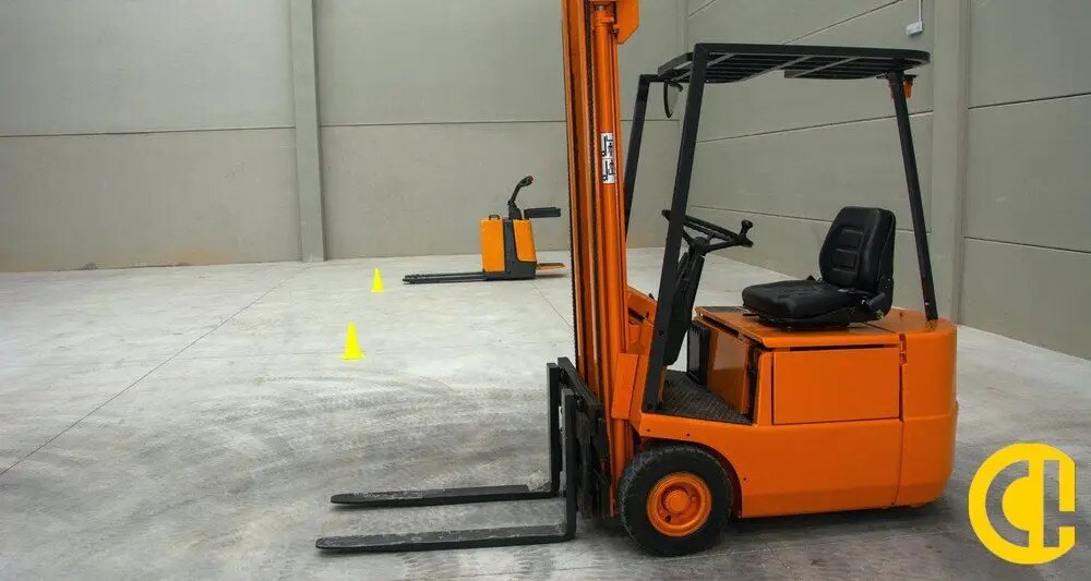 Flex in Lyon for sale Building Photo- Image 1 of 9