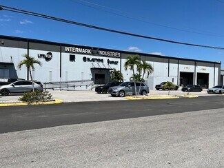 Plus de détails pour 2980 NW 74th Ave, Miami, FL - Industriel à louer