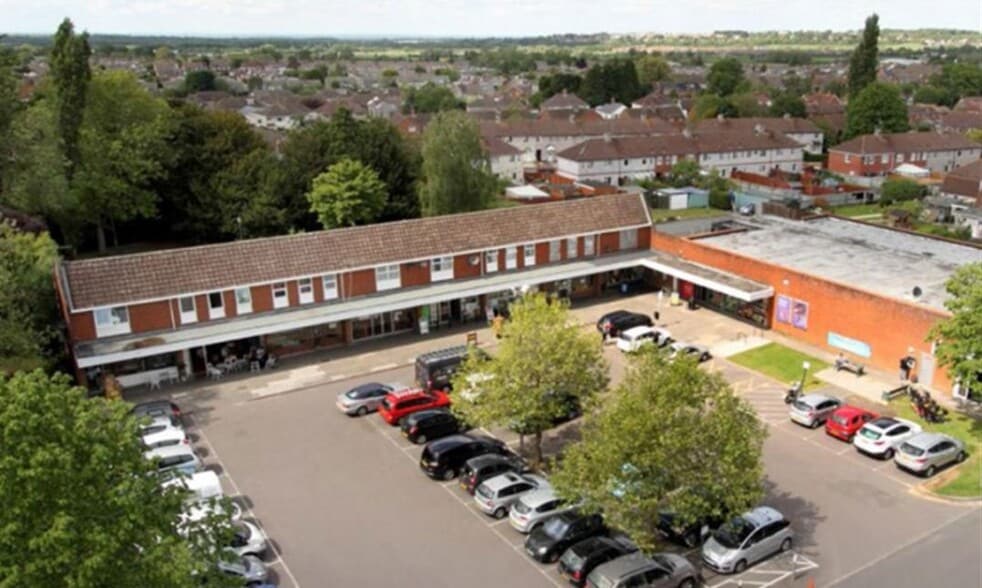 1-8 Ellendune, Wroughton à louer - Aérien - Image 3 de 6