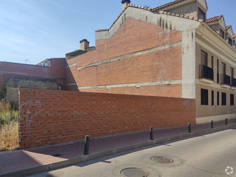 Calle Luis Mexía, 2, Yeles, Toledo for sale - Building Photo - Image 3 of 3