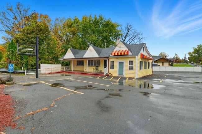 Plus de détails pour 1508 Main St, Agawam, MA - Commerce de détail à vendre