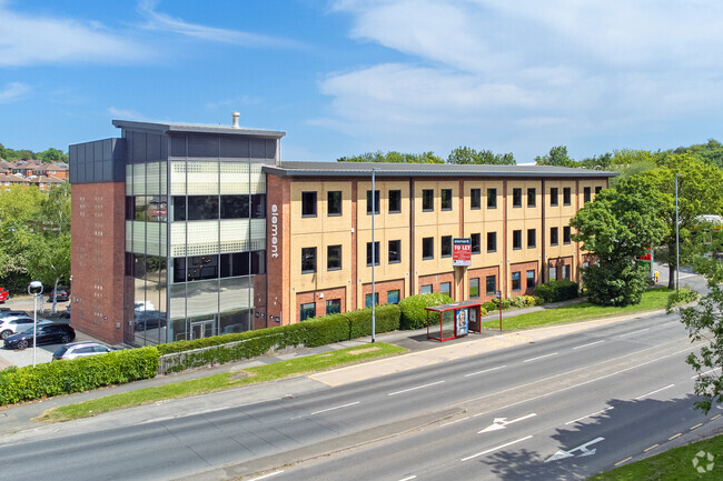 Plus de détails pour Ring Rd, Leeds - Bureau à louer