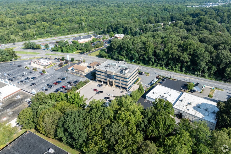 2191 Defense Hwy, Crofton, MD for lease - Aerial - Image 3 of 17