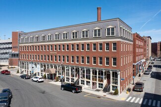 Plus de détails pour 13-25 Railroad Sq, Haverhill, MA - Bureau à louer