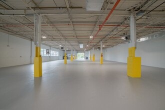 560 S 3rd Ave, Mount Vernon, NY for lease Interior Photo- Image 1 of 1