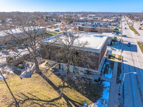 10533 W National Ave, West Allis, WI - Aerial map view