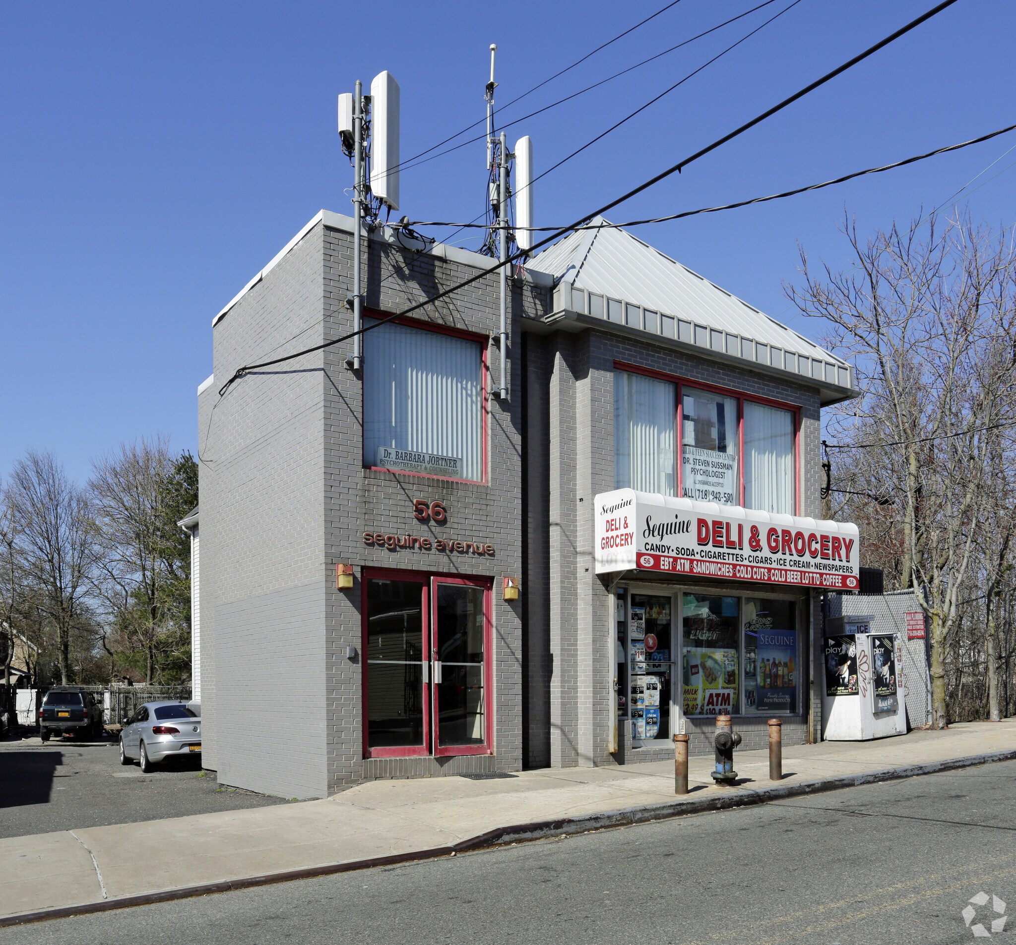 56 Seguine Ave, Staten Island, NY à louer Photo principale- Image 1 de 19